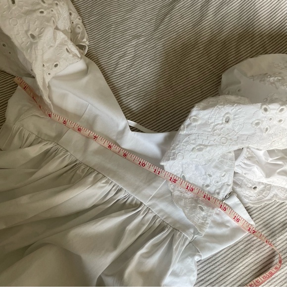 Q12 EN SAISON Barnette Eyelet Maxi Dress - Picture 4 of 12